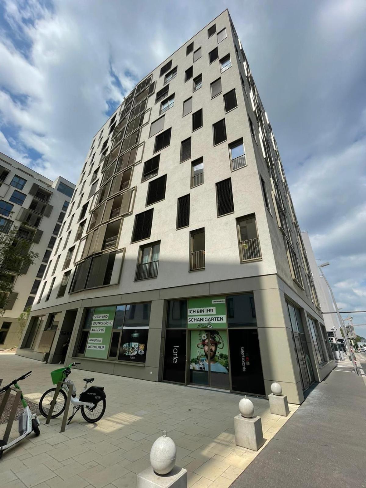 Donaublick Oasis: Stylische Wohnung Wina Bagian luar foto